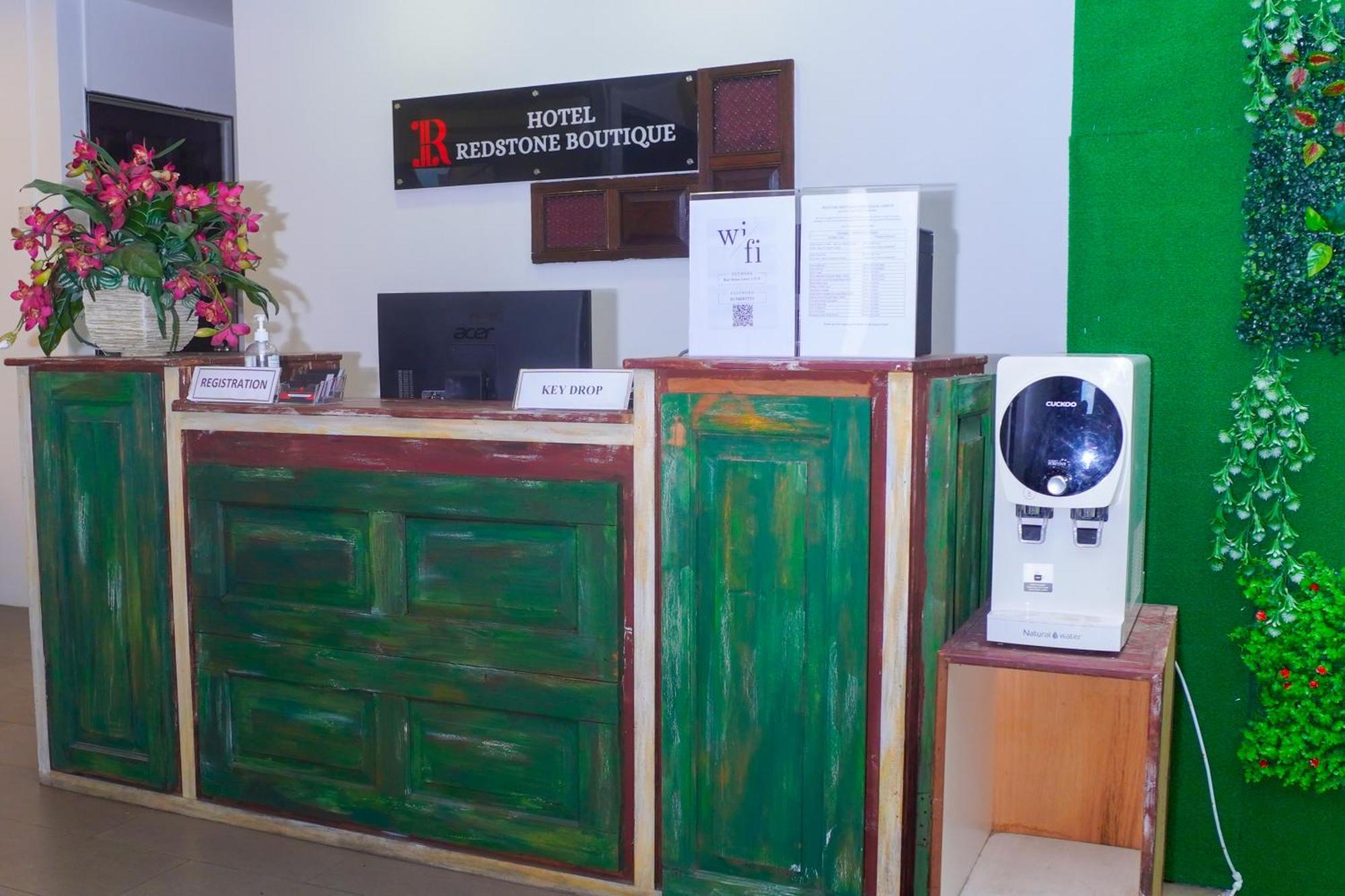 Redstone Boutique Hotel Kuala Lumpur Esterno foto